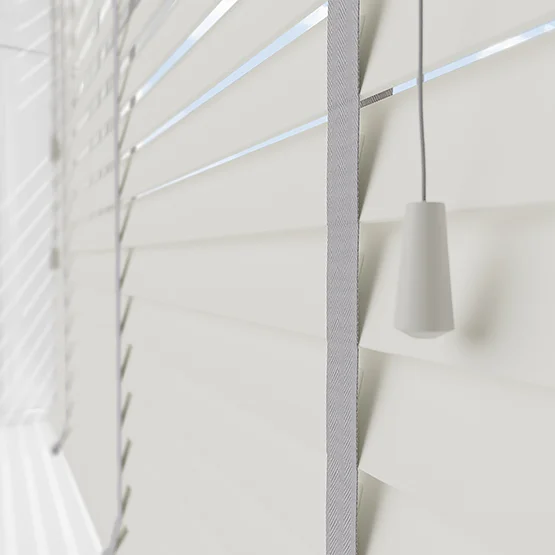 Statement True White with Light Grey Tapes venetian