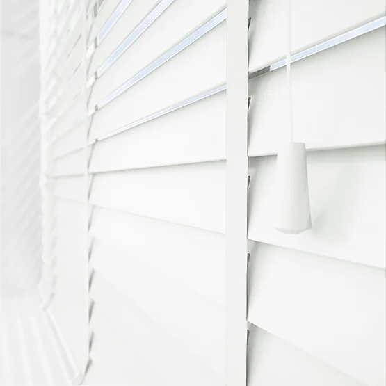 Dalby Winter White with Cotton Tapes venetian
