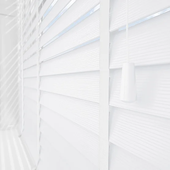 WoodLux Fine Grain Brilliant White with Tapes venetian