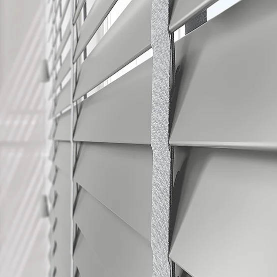 WoodLux Rhino Grey with Tapes venetian