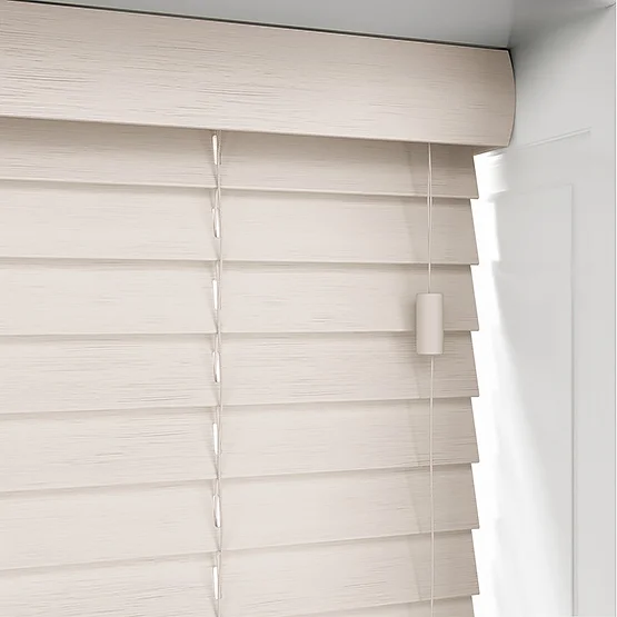 Hikari Bamboo Brushed Oyster venetian