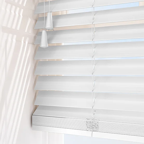 Opulence Bamboo White venetian