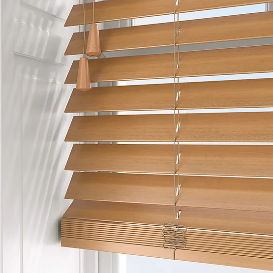 Opulence Light Oak venetian