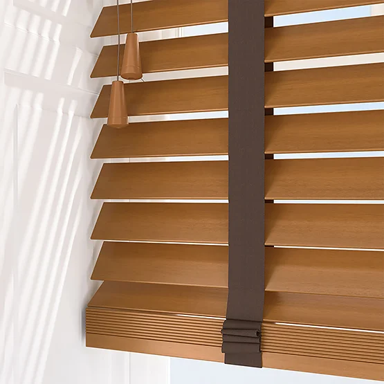 Opulence Light Oak with Cocoa Tapes venetian