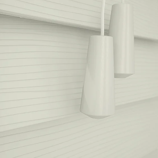 Plass Embossed Classic Cream venetian