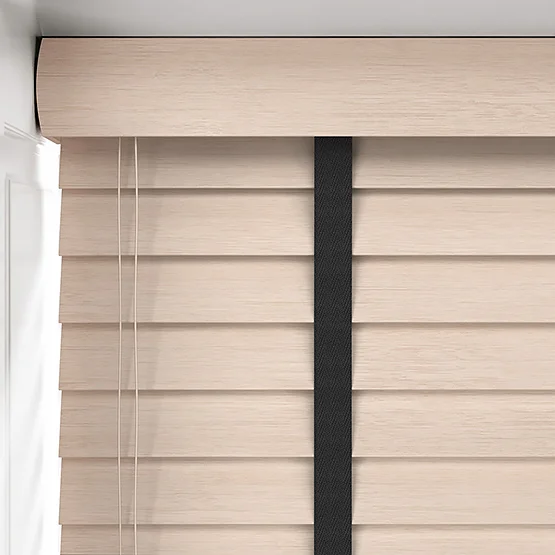 Hikari Bamboo Palm with Black Tapes venetian