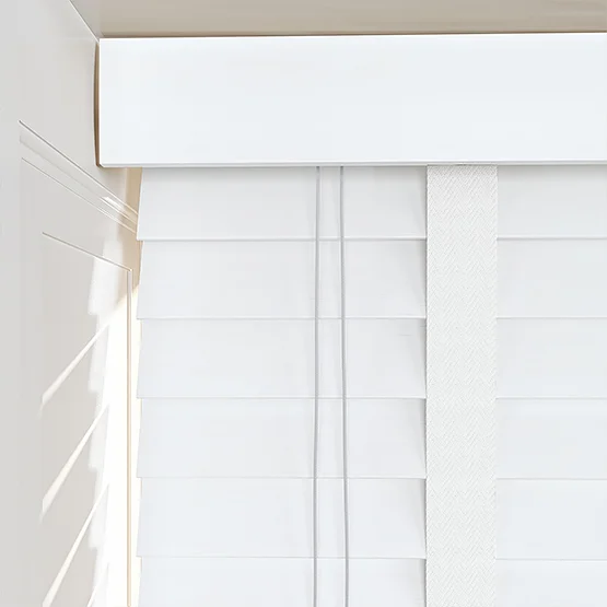 Dalby Bamboo Capella White with Chalk tapes venetian