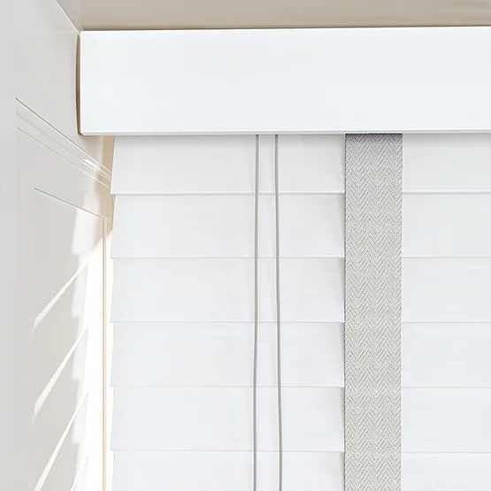Dalby Bamboo Capella White with Dove tapes venetian