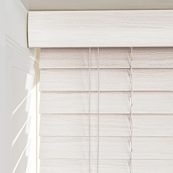 Dalby White Smoke Oak venetian
