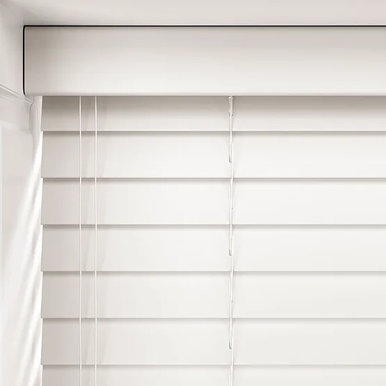 Opulence Brilliant White venetian