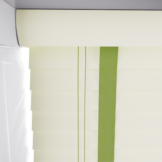 Statement Classic Cream with Lime Tapes venetian