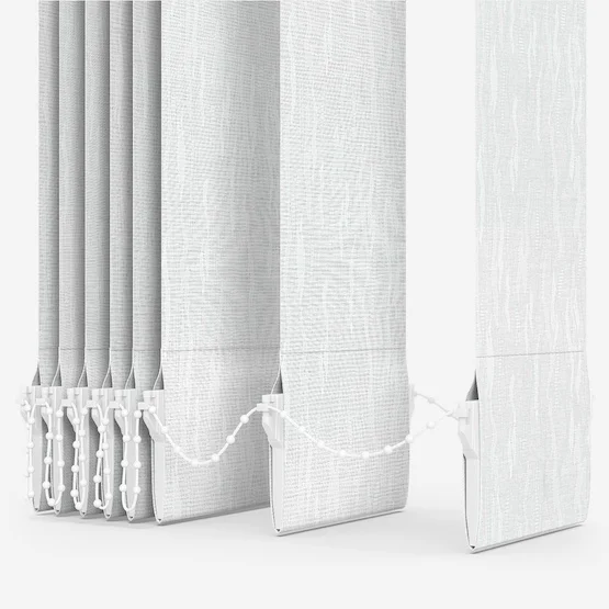 Saintbury White vertical