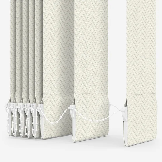Everest Ivory vertical